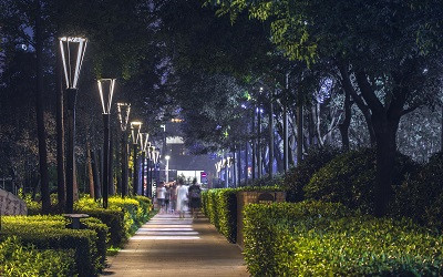 燈光點(diǎn)亮城市，扮靚城市