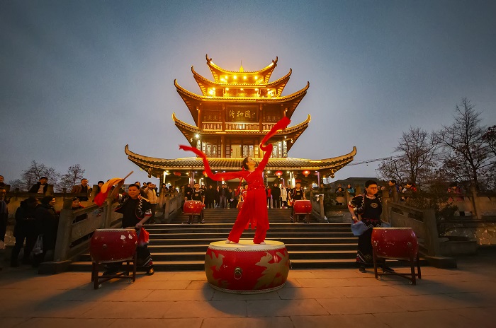 如何實現(xiàn)景觀亮化工程的燈光控制