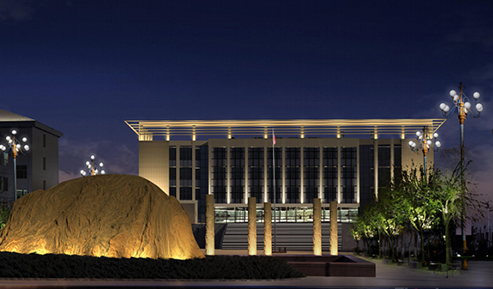 烏蘭察布醫(yī)專